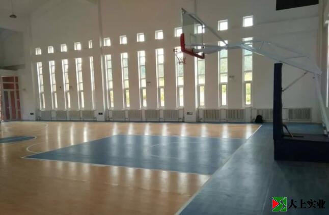 PVC運(yùn)動(dòng)地板