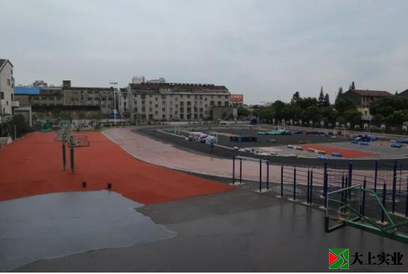 運動場施工現(xiàn)場全景