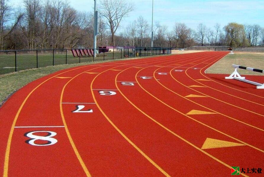 無溶劑聚氨酯跑道