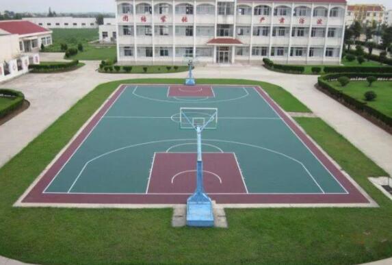籃球場(chǎng)鋪塑膠要多少錢(qián)