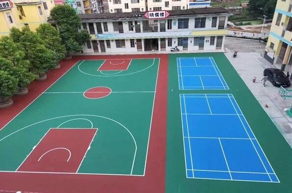 硅pu籃球場(chǎng)價(jià)格多少錢(qián)一平方？