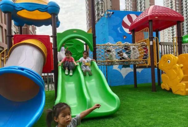 幼兒園戶外操場(chǎng)